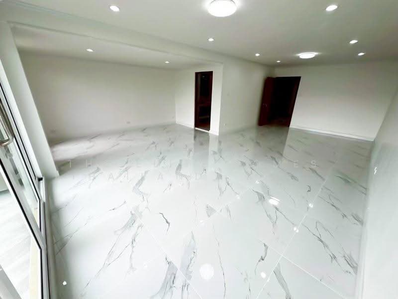 Yenakart Residence : เย็นอากาศ เรสซิเดนซ์, กรุงเทพ, 3 ซอย ประสาทสุข, ช่องนนทรี, ยานนาวา, กรุงเทพ, 450 ตร.ม., ทาวน์เฮ้าส์ ให้เช่า, โดย The Elite Homes (Thailand) Co., Ltd., 500532724 - DDproperty.com