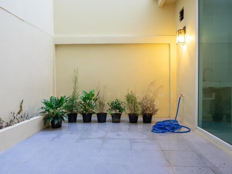Yenakart Residence : เย็นอากาศ เรสซิเดนซ์, กรุงเทพ, 3 ซอย ประสาทสุข, ช่องนนทรี, ยานนาวา, กรุงเทพ, 450 ตร.ม., ทาวน์เฮ้าส์ ให้เช่า, โดย The Elite Homes (Thailand) Co., Ltd., 500532724 - DDproperty.com