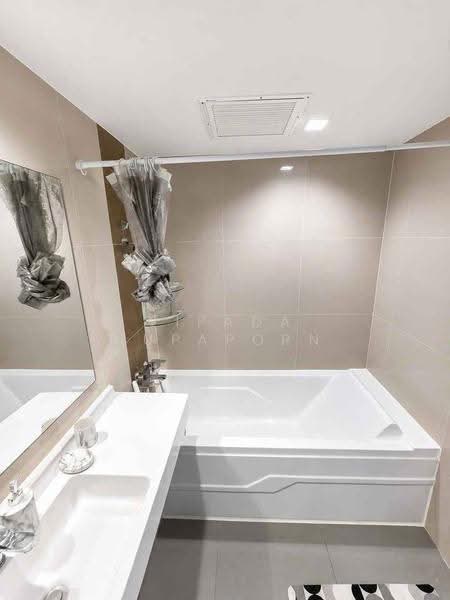 IDEO Sukhumvit 93, Bangkok, 2331 Soi Sukhumvit 93, Bang Chak, Phra Khanong, Bangkok, 2 Bedrooms, 52 sqm, Condo For Rent, by Vipada Supaporn, 500532746 - DDproperty.com