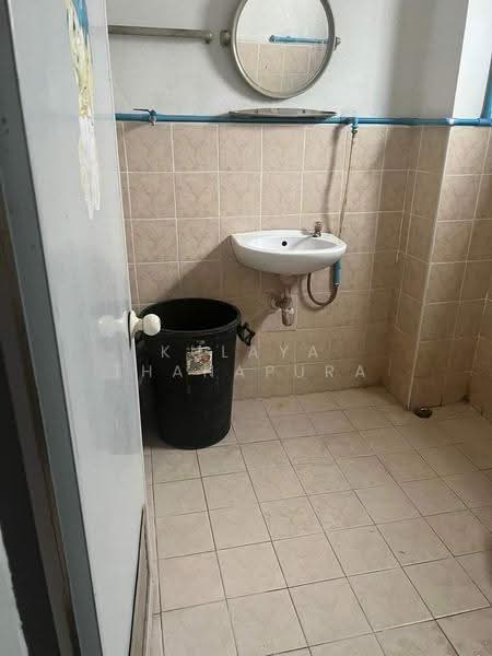 2-Story Twin House, Natthakarn Village, Nong Khon Kwang, Udon Thani, หมู่บ้านณัฐการ, Nong Khon Kwang, Muang Udon Thani, Udon Thani, 3 Bedrooms, 140 sqm, Townhouse For Sale, by Kulaya Thanapura, 500532767 - DDproperty.com