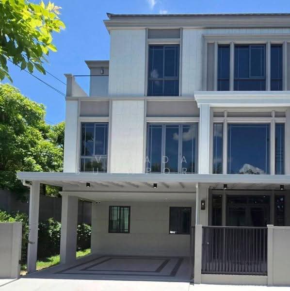 Baan Klang Muang Classe Sukhumvit 77, Bangkok, Soi On Nut 21, Suan Luang, Bangkok, 2 Bedrooms, 214 sqm, Single Detached House For Rent, by Vipada Supaporn, 500532774 - DDproperty.com