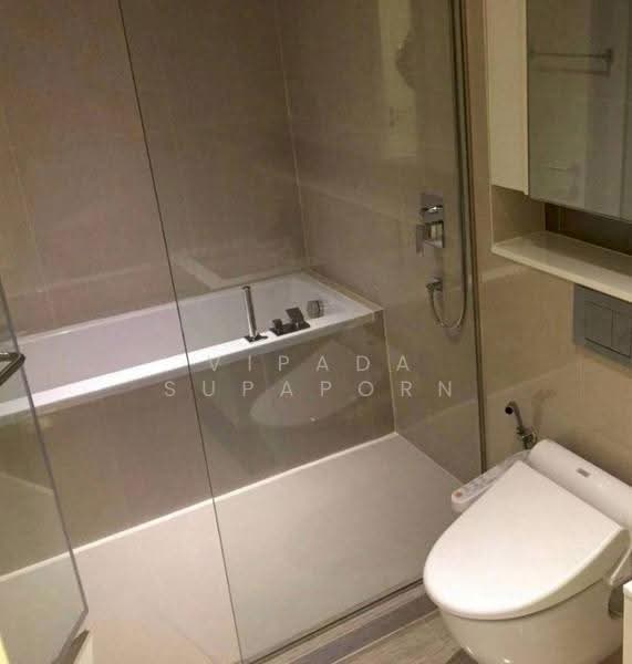 H Sukhumvit 43, Bangkok, 28 Sukhumvit 34 Road, Khlong Tan Nua, Watthana, Bangkok, 1 Bedroom, 45 sqm, Condo For Rent, by Vipada Supaporn, 500532798 - DDproperty.com