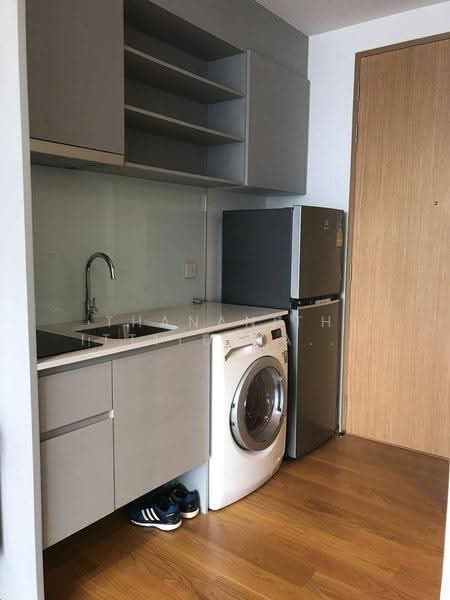 Noble Revo Silom : โนเบิล รีโว สีลม, กรุงเทพ, 88 ซอยสุรศักดิ์ ถนนสุรสักดิ์ แขวงสีลม เขตบางรัก จังหวัดกรุงเทพมหานคร, สีลม, บางรัก, กรุงเทพ, 34 ตร.ม., คอนโด ให้เช่า, โดย Thananith Ittitulyapong, 500532831 - DDproperty.com