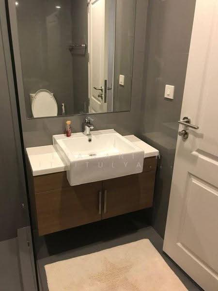 Noble Revo Silom, Bangkok, 88 Soi Surasak Surasak Road, Silom, Bang Rak, Bangkok, 1 Bedroom, 34 sqm, Condo For Rent, by Thananith Ittitulyapong, 500532831 - DDproperty.com