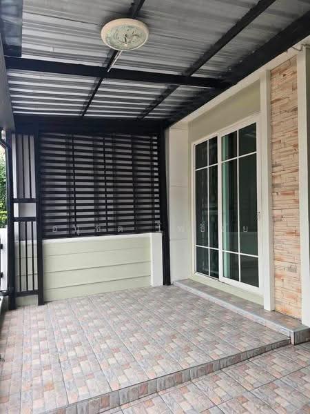 โกลเด้นทาวน์ อยุธยา, Phra Nakhon Si Ayutthaya, Ban Krot, Bang Pa-In, Phra Nakhon Si Ayutthaya, 3 Bedrooms, 64 sqm, Townhouse For Sale, by ANUCHIT PHOCHAI, 500532840 - DDproperty.com