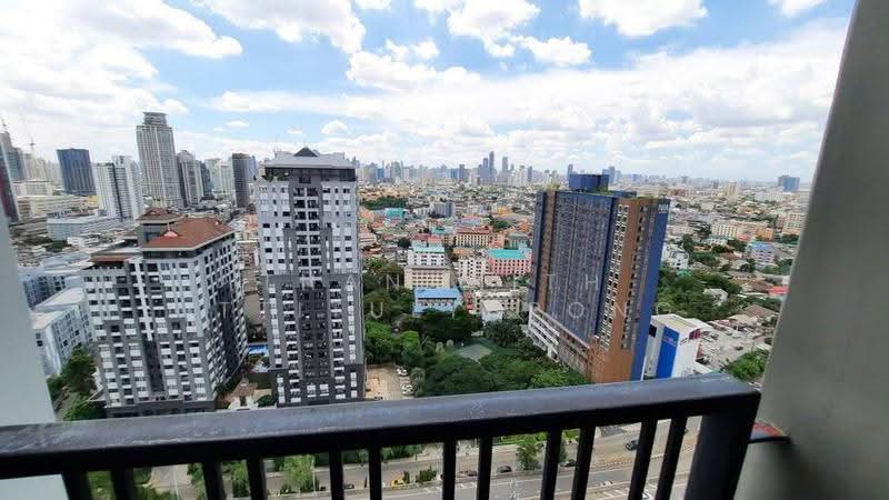 The Base Park East Sukhumvit 77, Bangkok, 99 Soi Pridi Banomyong 2, Phra Kanong Nua, Watthana, Bangkok, 1 Bedroom, 31 sqm, Condo For Sale, by Thananith Ittitulyapong, 500532850 - DDproperty.com