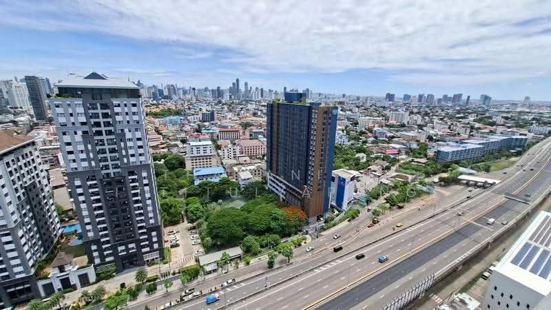 The Base Park East Sukhumvit 77, Bangkok, 99 Soi Pridi Banomyong 2, Phra Kanong Nua, Watthana, Bangkok, 1 Bedroom, 31 sqm, Condo For Sale, by Thananith Ittitulyapong, 500532850 - DDproperty.com