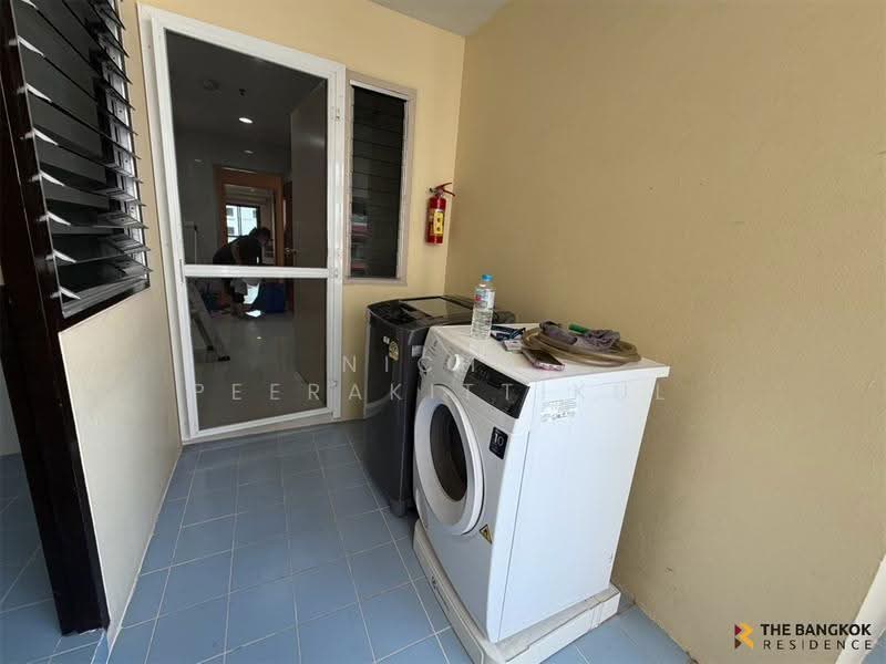 G.P. Grande Tower, Bangkok, 55 Sukhumvit 23, Khlongtoei Nua, Watthana, Bangkok, 3 Bedrooms, 220 sqm, Condo For Rent, by Nicha Peerakittikul, 500532925 - DDproperty.com