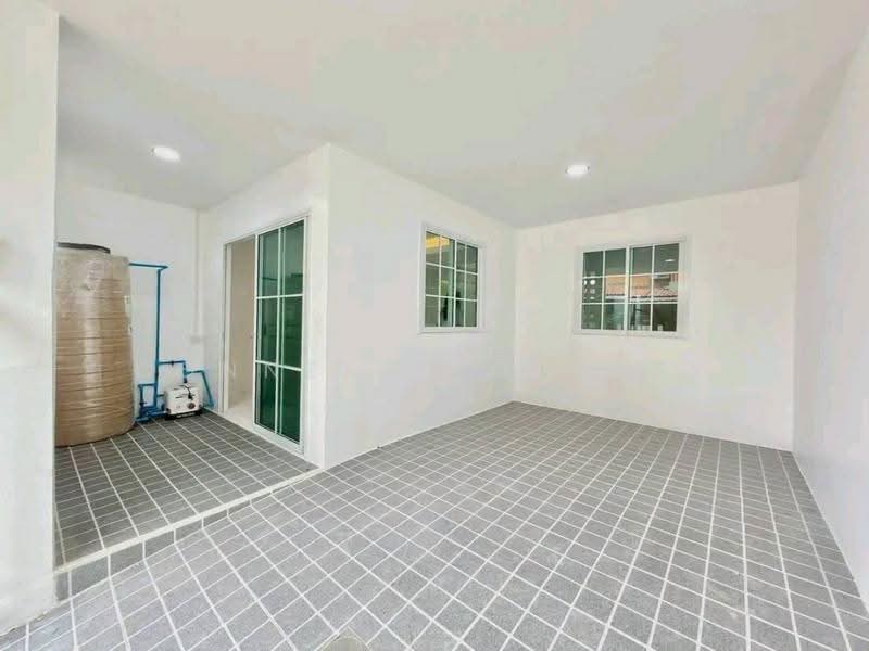 Baan Charoen Lab 5, Pathum Thani, Lam Phak Kut, Thanyaburi, Pathum Thani, 3 Bedrooms, 21 sqm, Single Detached House For Sale, by Connex Property, 500532947 - DDproperty.com