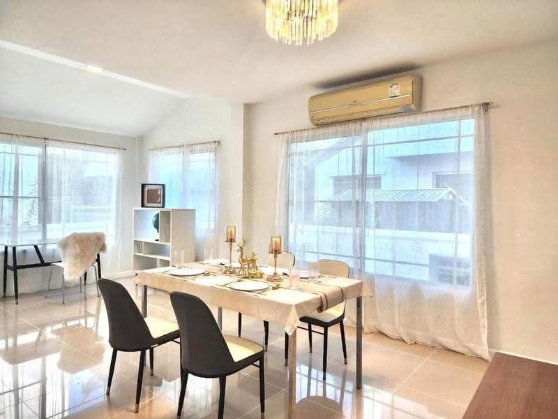 Manthana Onnut-Wongwan 2, Bangkok, Sukhaphiban 2 Road, Prawet, Bangkok, 3 Bedrooms, 215 sqm, Single Detached House For Rent, by Thananith Ittitulyapong, 500532965 - DDproperty.com