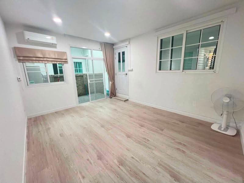 Grandio Bangna KM.5 : แกรนดิโอ บางนา กม.5, สมุทรปราการ, ถนนบัวนครินทร์, บางแก้ว, บางพลี, สมุทรปราการ, 258 ตร.ม., บ้านเดี่ยว ให้เช่า, โดย อดิศร พลอยมีรัศมี, 500533007 - DDproperty.com
