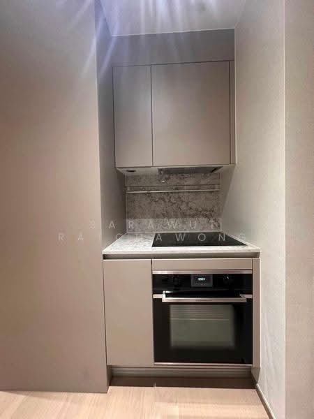 Tonson One Residence, Bangkok, Soi Tonson, Ploenchit Road, Lumphini, Pathum Wan, Bangkok, 2 Bedrooms, 108 sqm, Condo For Rent, by Sarawut Ratchawong, 500533044 - DDproperty.com