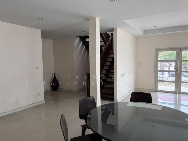 Chaiyapruek Watcharapol, Bangkok, Soi Watcharaphon, O-Ngoen, Sai Mai, Bangkok, 4 Bedrooms, 300 sqm, Single Detached House For Sale, by Fazwaz (Thailand) Co., Ltd., 500533049 - DDproperty.com