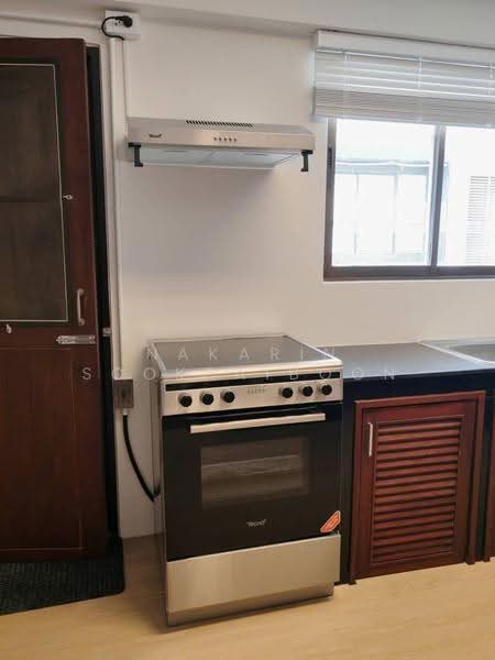 G.S. Housing, Bangkok, Sukhumvit 47, Khlongtoei Nua, Watthana, Bangkok, 3 Bedrooms, 200 sqm, Condo For Rent, by Nakarin Sookpaiboon, 500533075 - DDproperty.com