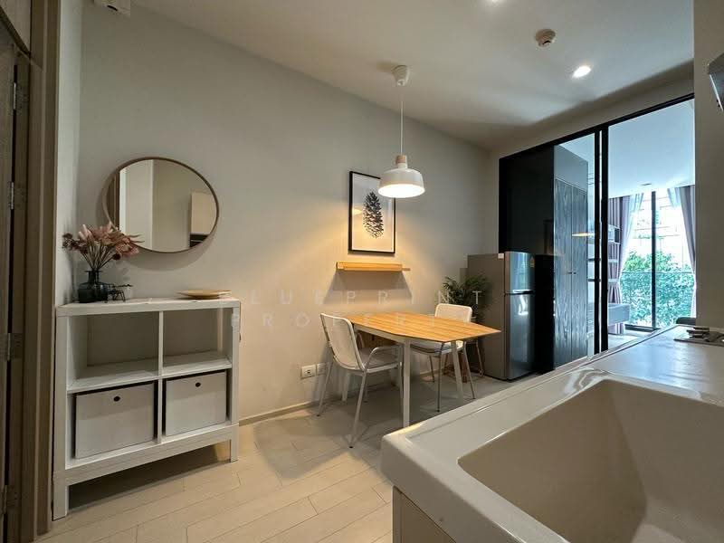 Noble Ploenchit, Bangkok, 1035 Ploenchit Road, Lumphini, Pathum Wan, Bangkok, 1 Bedroom, 45 sqm, Condo For Rent, by Blueprint Property, 500533102 - DDproperty.com