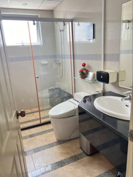 Supalai Park Srinakarin, Bangkok, 688 Srinakarin Road, Nong Bon, Prawet, Bangkok, 3 Bedrooms, 144 sqm, Condo For Rent, by Nakarin Sookpaiboon, 500533129 - DDproperty.com