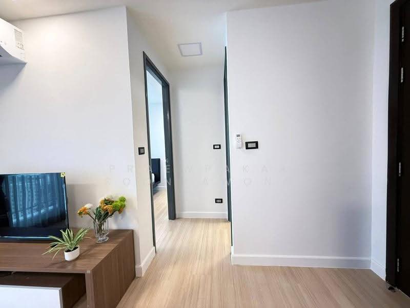 Thru Thonglor, Bangkok, Petchaburi Road, Bang Kapi, Huai Khwang, Bangkok, 1 Bedroom, 36 sqm, Condo For Rent, by Praewpakar Soontawong, 500533163 - DDproperty.com