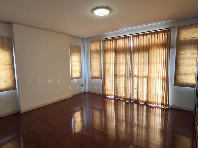 Parkway Chalet Ramkhamhaeng : พาร์คเวย์ ชาเล่ต์ รามคำแหง, กรุงเทพ, 103 ถนน รามคำแหง, มีนบุรี, กรุงเทพ, 233 ตร.ม., บ้านเดี่ยว ขาย, โดย HOME Real Estate Service, 500533171 - DDproperty.com