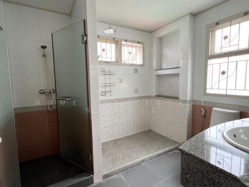 Parkway Chalet Ramkhamhaeng, Bangkok, 103 Ramkhamhaeng Road, Min Buri, Bangkok, 3 Bedrooms, 233 sqm, Single Detached House For Sale, by HOME Real Estate Service, 500533171 - DDproperty.com