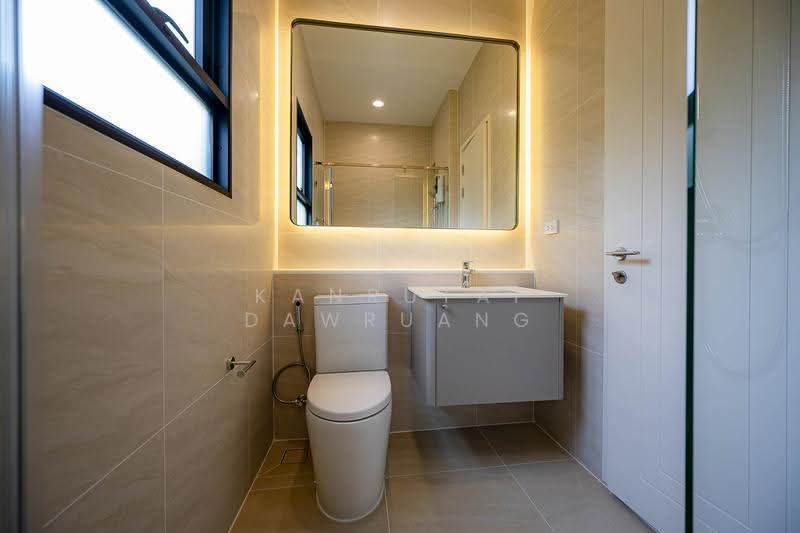 Narinsiri Krungthep Kreetha, Bangkok, Saphan Sung, Bangkok, 5 Bedrooms, 430 sqm, Single Detached House For Rent, by Kanrutai Dawruang, 500533183 - DDproperty.com