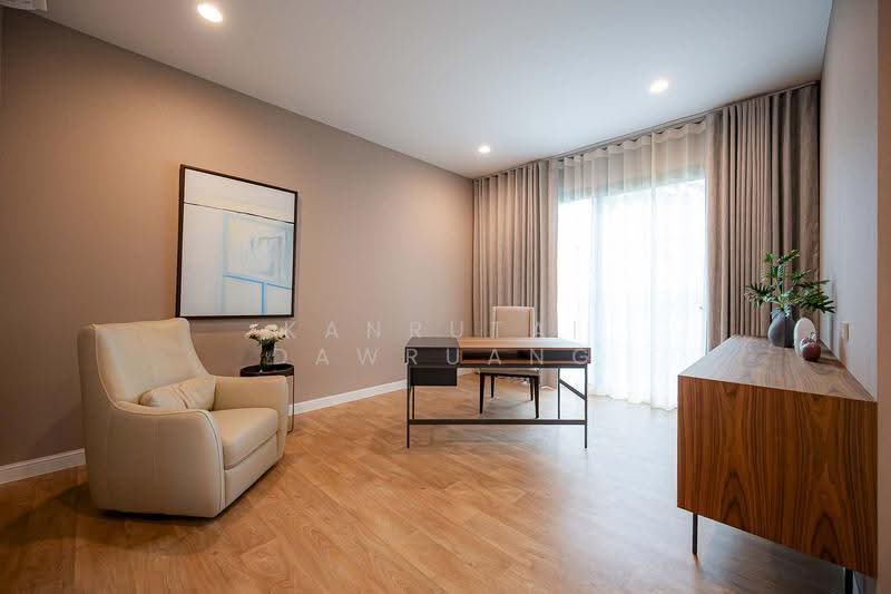 Narinsiri Krungthep Kreetha, Bangkok, Saphan Sung, Bangkok, 5 Bedrooms, 430 sqm, Single Detached House For Rent, by Kanrutai Dawruang, 500533183 - DDproperty.com