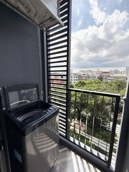 Modiz Sukhumvit 50, Bangkok, Soi Sukhumvit 50, Phra Kanong, Khlong Toei, Bangkok, 1 Bedroom, 24 sqm, Condo For Rent, by Praewpakar Soontawong, 500533189 - DDproperty.com