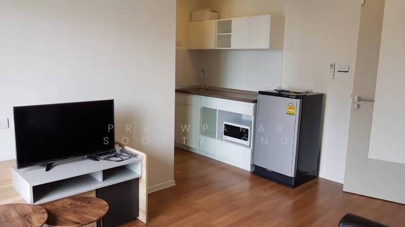 The Selected Kaset-Ngam Wongwan, Bangkok, 18 Ngamwongwan Road, Lat Yao, Chatuchak, Bangkok, 1 Bedroom, 31 sqm, Condo For Rent, by Praewpakar Soontawong, 500533196 - DDproperty.com