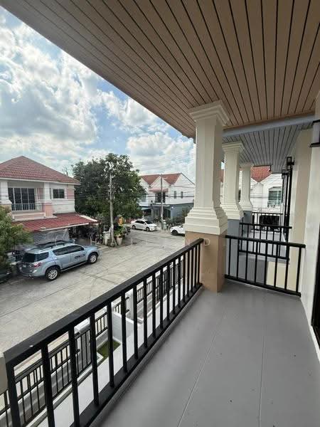 Suanluang Ville (Nirun Ville 3), Bangkok, Soi Chaloem Phrakiat Rama 9 Soi 28, Nong Bon, Prawet, Bangkok, 3 Bedrooms, 120 sqm, Single Detached House For Sale, by Fazwaz (Thailand) Co., Ltd., 500533203 - DDproperty.com