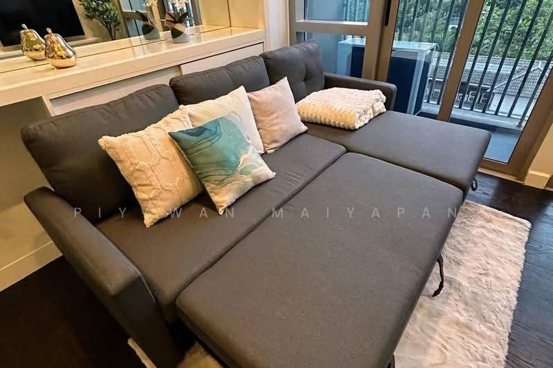IDEO Morph 38, Bangkok, 88 Sukhumvit Road, Phra Kanong, Khlong Toei, Bangkok, 1 Bedroom, 36 sqm, Condo For Sale, by Piyawan Maiyapan, 500533290 - DDproperty.com