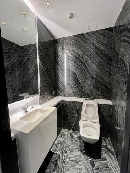 Four Seasons Private Residences, Bangkok, 300 Charoen Krung Road, Yan Nawa, Sathon, Bangkok, 2 Bedrooms, 117 sqm, Condo For Rent, by Sarawut Ratchawong, 500533304 - DDproperty.com
