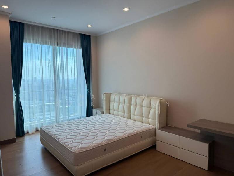 Supalai Oriental Sukhumvit 39, Bangkok, Soi Sukhumvit 39, Khlong Tan Nua, Watthana, Bangkok, 3 Bedrooms, 150 sqm, Condo For Rent, by Nakarin Sookpaiboon, 500533312 - DDproperty.com