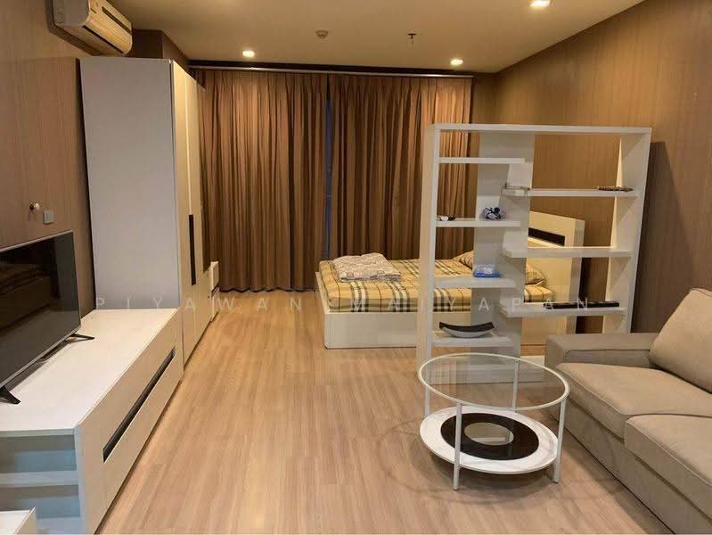 Sky Walk Residences, Bangkok, 1599 Sukhumvit Road, Phra Kanong Nua, Watthana, Bangkok, 1 Bedroom, 40 sqm, Condo For Rent, by Piyawan Maiyapan, 500533356 - DDproperty.com