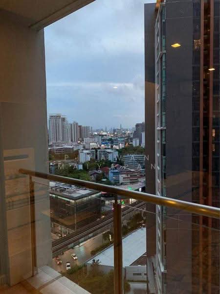 Sky Walk Residences, Bangkok, 1599 Sukhumvit Road, Phra Kanong Nua, Watthana, Bangkok, 1 Bedroom, 40 sqm, Condo For Rent, by Piyawan Maiyapan, 500533356 - DDproperty.com