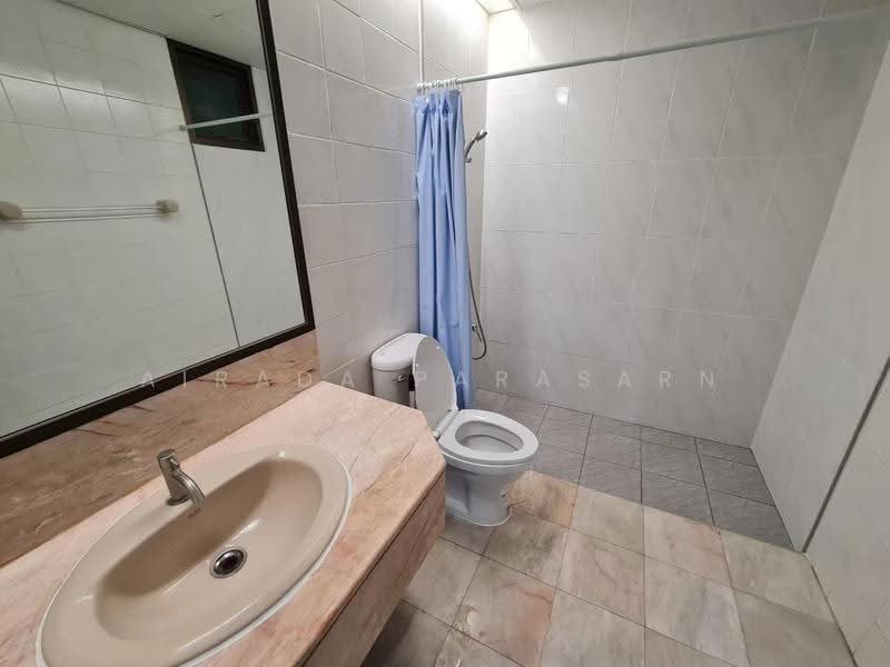 Lumpini Park View, Bangkok, Rama 4, Thung Maha Mek, Sathon, Bangkok, 1 Bedroom, 39 sqm, Condo For Rent, by Airada Parasarn, 500533380 - DDproperty.com