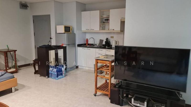 Lumpini Park View, Bangkok, Rama 4, Thung Maha Mek, Sathon, Bangkok, 1 Bedroom, 39 sqm, Condo For Rent, by Airada Parasarn, 500533380 - DDproperty.com