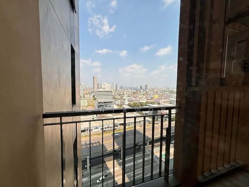 Equinox Phahol Vibha, Bangkok, 345 Paholyothin Road, Jom Phon, Chatuchak, Bangkok, 1 Bedroom, 30 sqm, Condo For Rent, by Praewpakar Soontawong, 500533411 - DDproperty.com