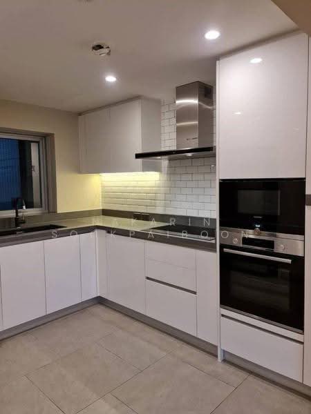 All Seasons Mansion, Bangkok, Soi Ruamrudee, Wireless Road, Lumphini, Pathum Wan, Bangkok, 3 Bedrooms, 178 sqm, Condo For Rent, by Nakarin Sookpaiboon, 500533419 - DDproperty.com
