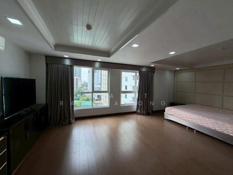 The Avenue Sukumvit 61, Bangkok, Sukhumvit 61, Khlong Tan Nua, Watthana, Bangkok, 2 Bedrooms, 190 sqm, Condo For Rent, by Sarawut Ratchawong, 500533450 - DDproperty.com