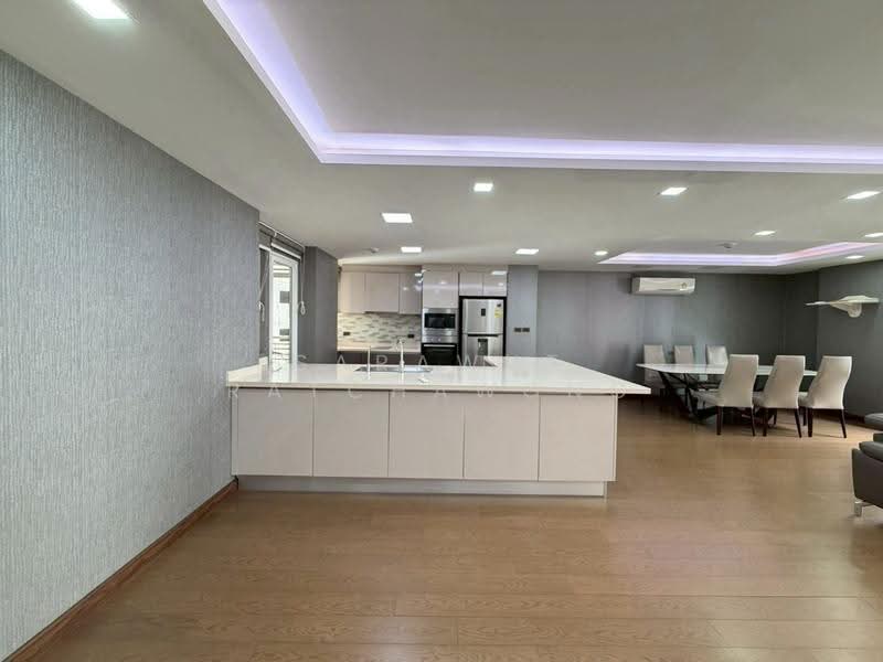 The Avenue Sukumvit 61, Bangkok, Sukhumvit 61, Khlong Tan Nua, Watthana, Bangkok, 2 Bedrooms, 190 sqm, Condo For Rent, by Sarawut Ratchawong, 500533450 - DDproperty.com