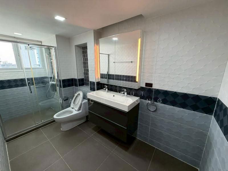 The Avenue Sukumvit 61, Bangkok, Sukhumvit 61, Khlong Tan Nua, Watthana, Bangkok, 2 Bedrooms, 190 sqm, Condo For Rent, by Sarawut Ratchawong, 500533450 - DDproperty.com