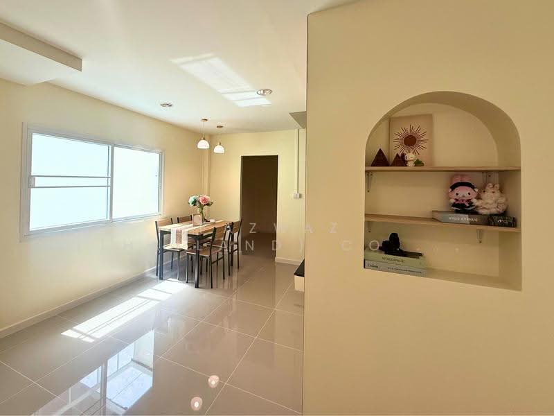บ้าน 2 นอน เพชรเกษม–หนองแขม | รีโนเวตใหม่ปี 2026 เฟอร์ครบ พร้อมอยู่, กรุงเทพ, หนองแขม, กรุงเทพ, 120 ตร.ม., Townhouse ขาย, โดย Fazwaz (Thailand) Co., Ltd., 500533461 - DDproperty.com