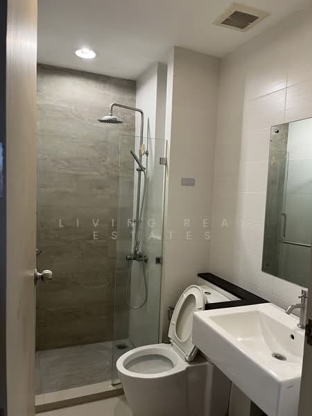 IDEO Ratchada-Huaikwang, Bangkok, 62 Pracharajbumpen Road, Huai Khwang, Bangkok, 2 Bedrooms, 60 sqm, Condo For Rent, by Living Real Estates, 500533481 - DDproperty.com