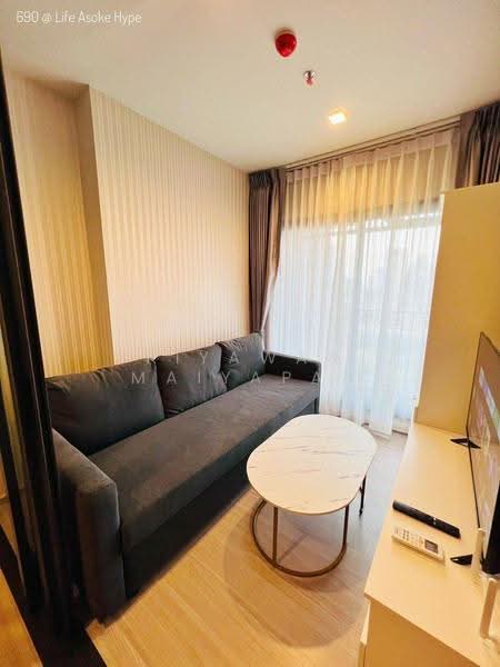 Life Asoke Hype, Bangkok, 339 Chaturathit Rd, Makkasan, Ratchathewi, Bangkok, 1 Bedroom, 35 sqm, Condo For Rent, by Piyawan Maiyapan, 500533484 - DDproperty.com