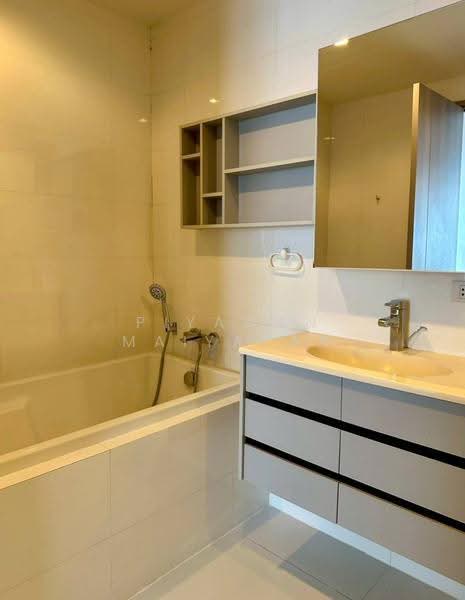 HQ Thonglor by Sansiri, Bangkok, Sukhumvit Road, Khlong Tan Nua, Watthana, Bangkok, 1 Bedroom, 56 sqm, Condo For Rent, by Piyawan Maiyapan, 500533530 - DDproperty.com