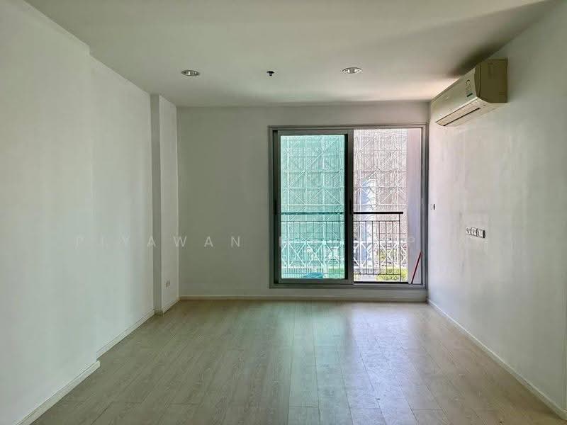 Rhythm Sathorn-Narathiwas, Bangkok, 651 Naradhiwas Rajanagarindra Road, Thung Maha Mek, Sathon, Bangkok, 2 Bedrooms, 63 sqm, Condo For Sale, by Piyawan Maiyapan, 500533553 - DDproperty.com