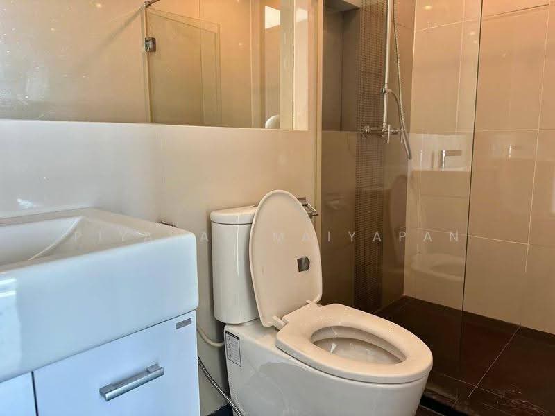 Rhythm Sathorn-Narathiwas, Bangkok, 651 Naradhiwas Rajanagarindra Road, Thung Maha Mek, Sathon, Bangkok, 2 Bedrooms, 63 sqm, Condo For Sale, by Piyawan Maiyapan, 500533553 - DDproperty.com