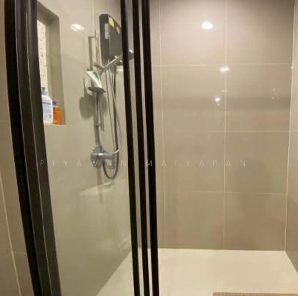 XT Huaikhwang, Bangkok, 244 Ratchadaphisek Road, Huai Khwang, Bangkok, 1 Bedroom, 30 sqm, Condo For Sale, by Piyawan Maiyapan, 500533559 - DDproperty.com