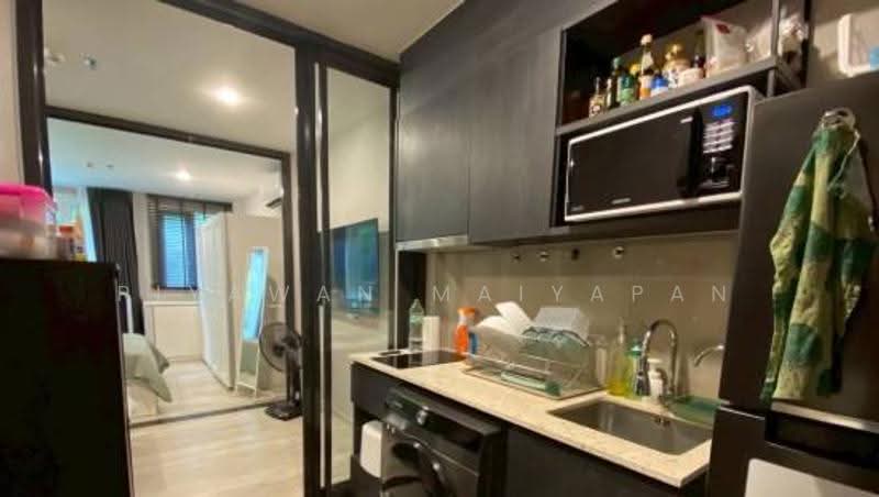 XT Huaikhwang, Bangkok, 244 Ratchadaphisek Road, Huai Khwang, Bangkok, 1 Bedroom, 30 sqm, Condo For Sale, by Piyawan Maiyapan, 500533559 - DDproperty.com