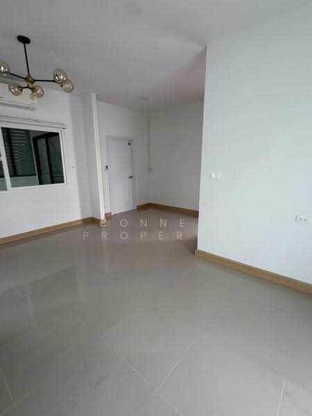 Q District Westgate, Nonthaburi, Chan Thong Iam Road, Bang Rak Pattana, Bang Bua Thong, Nonthaburi, 4 Bedrooms, 150 sqm, Single Detached House For Sale, by Connex Property, 500533575 - DDproperty.com