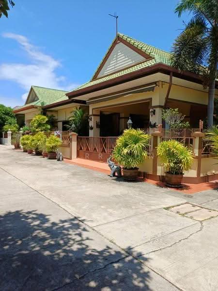 Pornthep Garden Ville, Chon Buri (Pattaya), Soi Moobaan Pornthep Garden Ville, Nong Pru, Bang Lamung (Pattaya), Chon Buri (Pattaya), 2 Bedrooms, 138 sqm, Single Detached House For Sale, by Harrison Chong, 500533583 - DDproperty.com